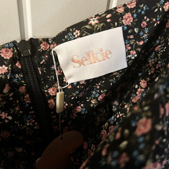 Selkie The Garden Song Weekender Jumpsuit - Size 2X - Picture 4 of 10